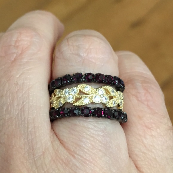 2 Purple red oxidized metal eternity bands - Picture 3 of 8
